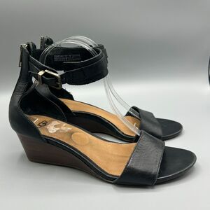 Ugg Char Sandals Ankle Strap Black Leather Mini Wedge Women’s Size 10